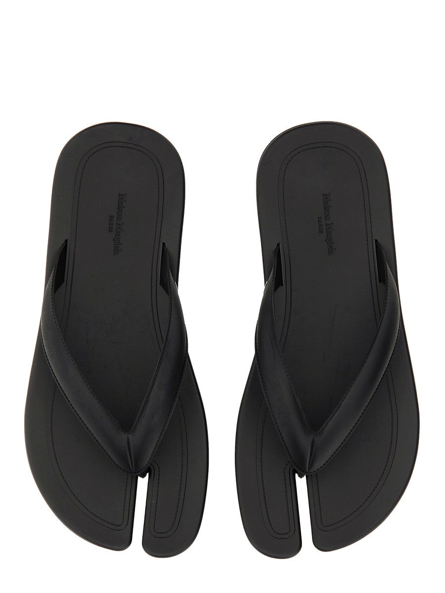 靴 Maison Margiela Tabi Thong Sandal Maison Margiela - Tabi leather thong sandals Maison Margiela