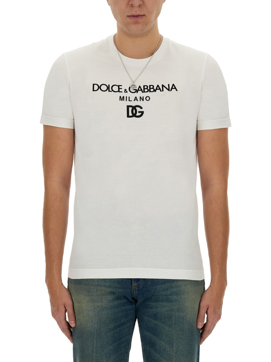 T-SHIRT CON RICAMO LOGO 