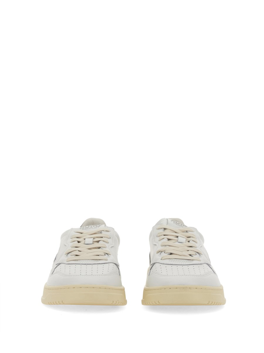 hurrah cheese sneakers