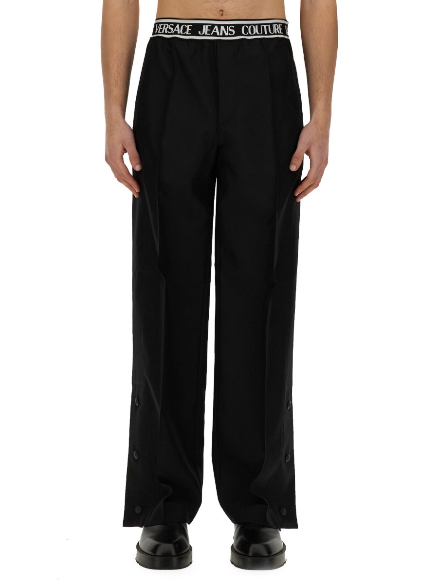 VERSACE JEANS COUTURE PANTALONE CON BOTTONE