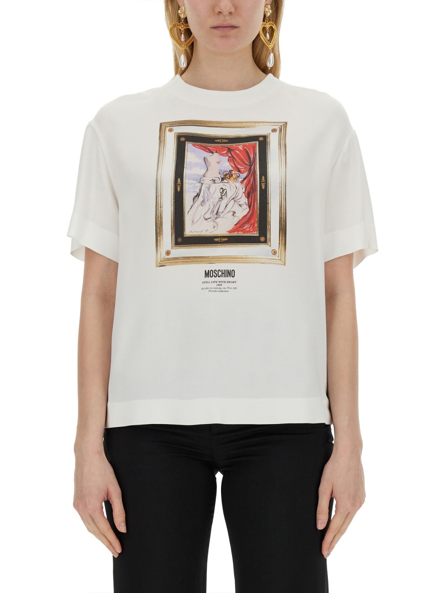 MOSCHINO BLUSA IN ENVER SATIN STILL LIFE WITH HEART