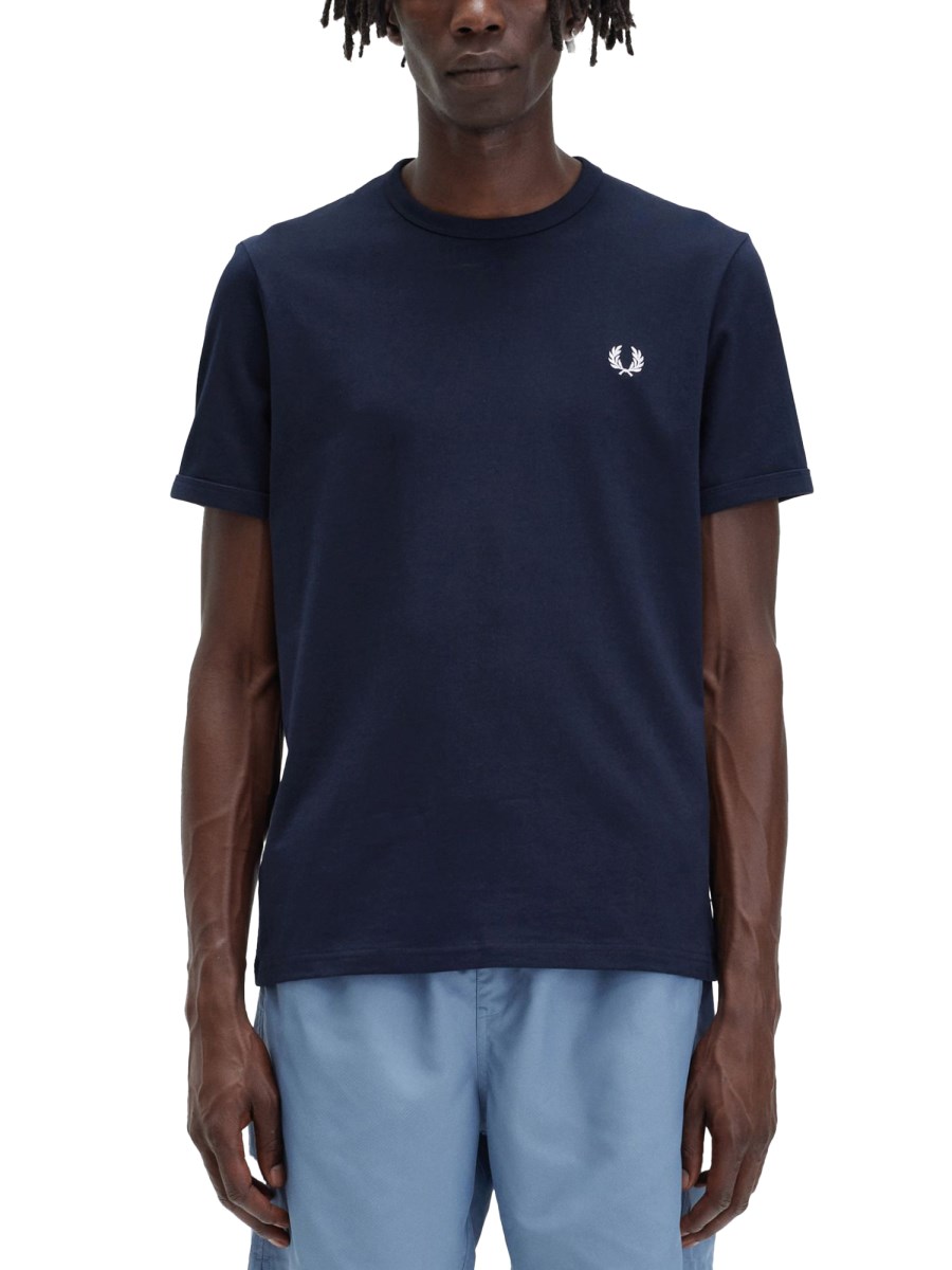 FRED PERRY T-SHIRT CON LOGO