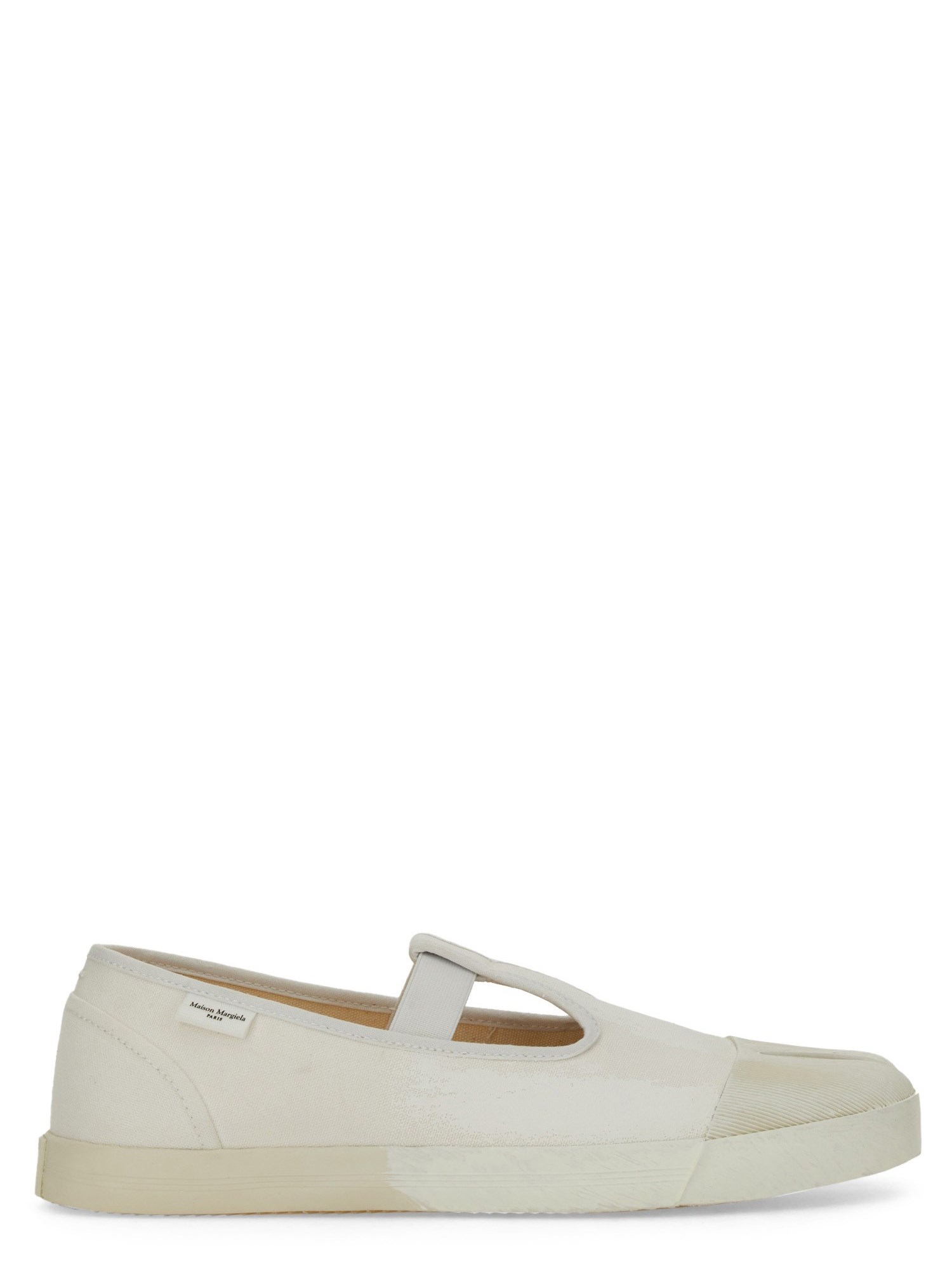 Shop Maison Margiela Mary Jane "tabi" In White