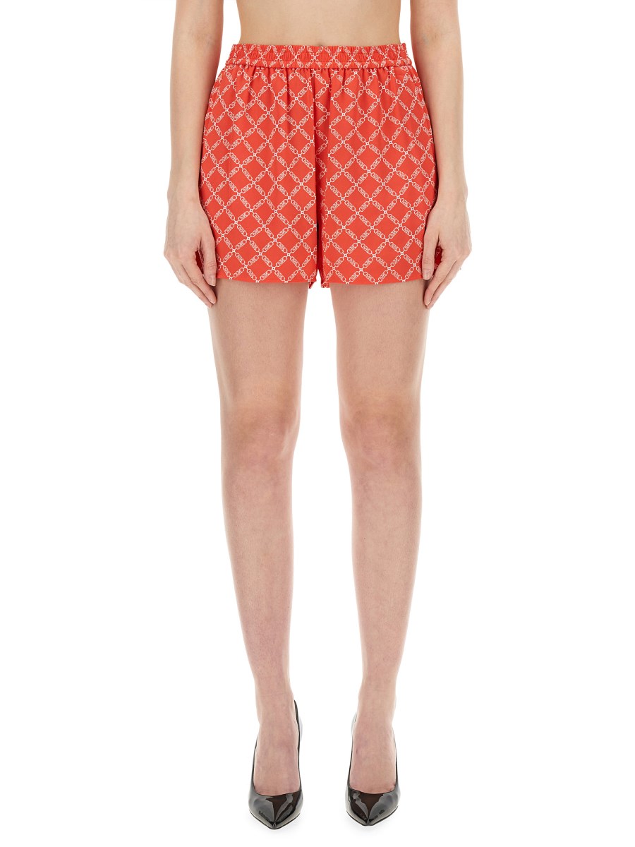SHORTS CON LOGO 