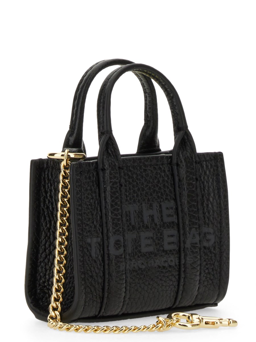 MARC JACOBS PORTACHIAVI "THE TOTE" NANO IN PELLE CON CATENA