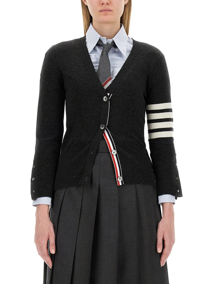 THOM BROWNE CARDIGAN SCOLLO A V IN CASHMERE