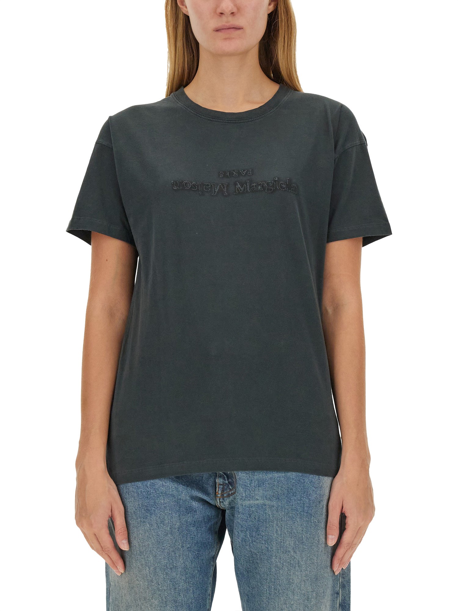 Maison Margiela Elevated Black T-shirt With Distressed Detailing And Signature Logo