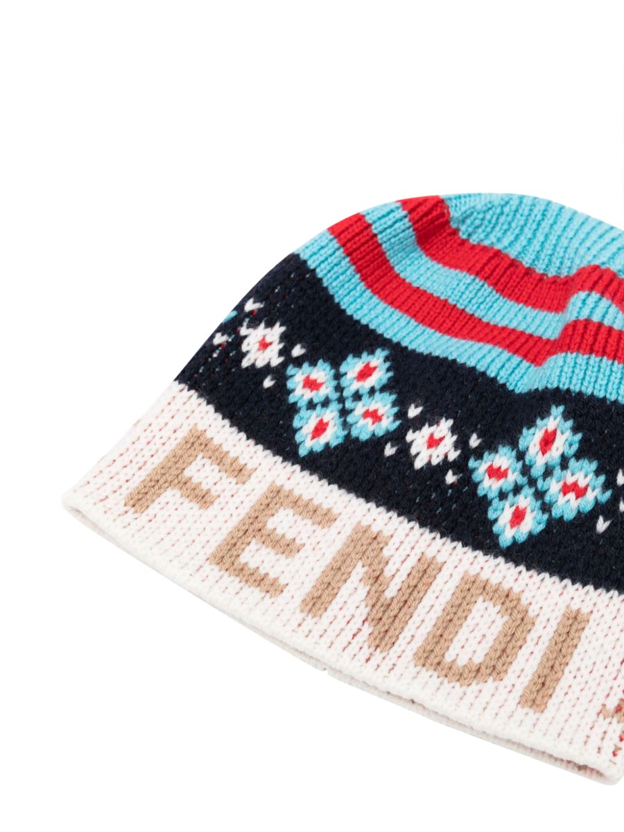 beanie fendi apres sk