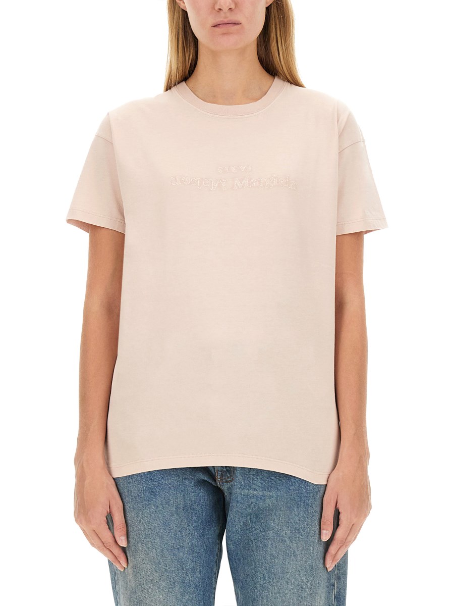 MAISON MARGIELA T-SHIRT CON LOGO