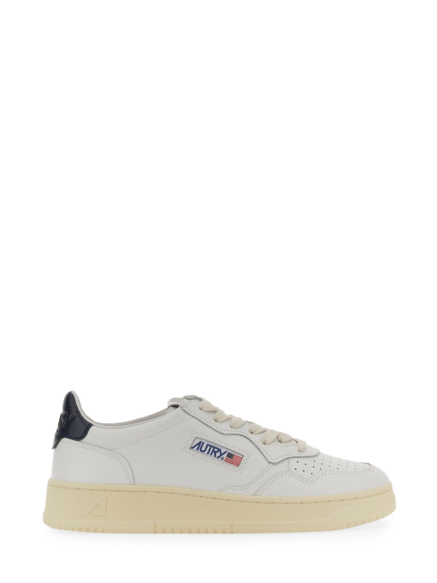 Shop Autry Medalist Low Sneaker In Multicolour