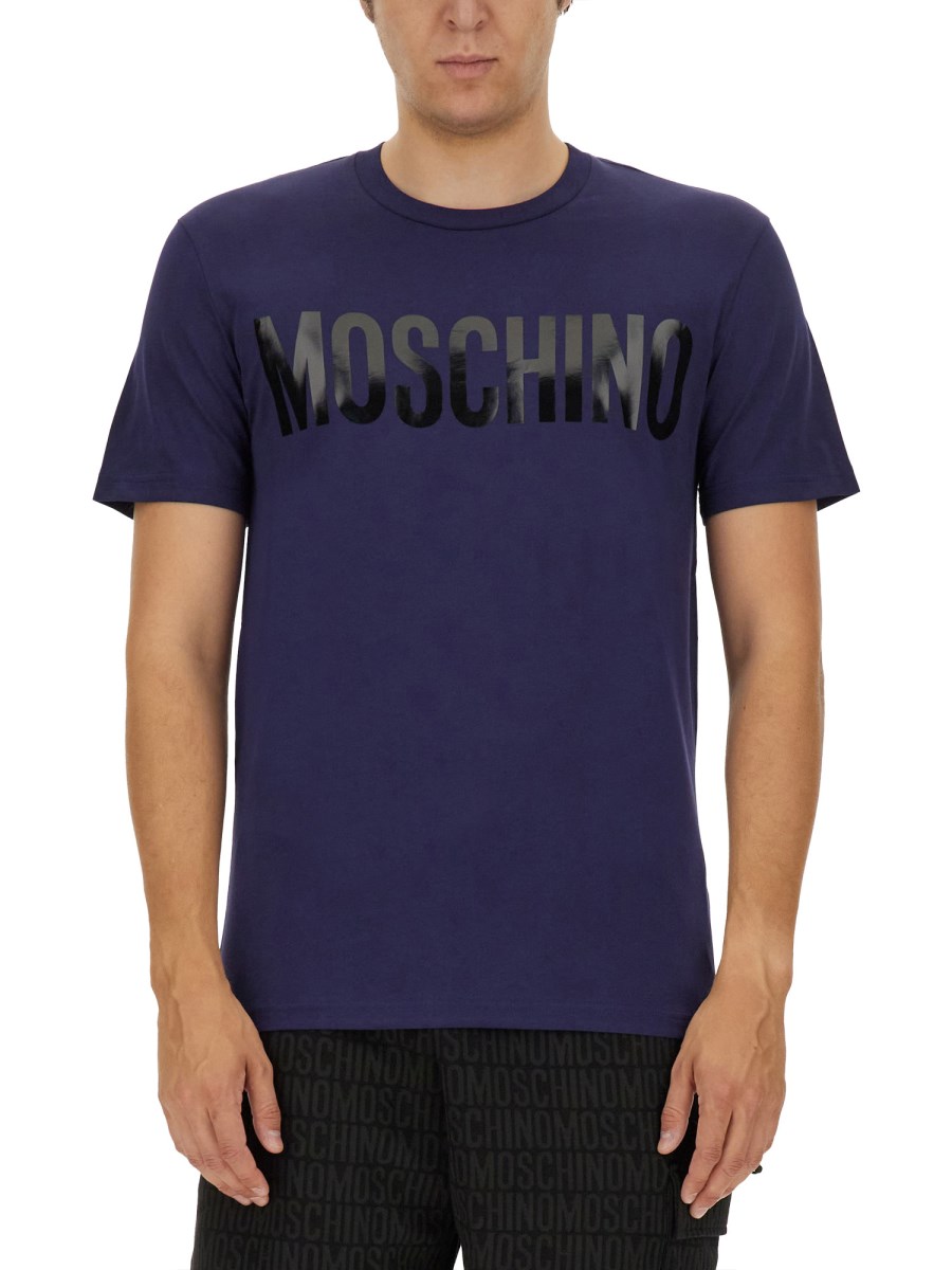 MOSCHINO T-SHIRT CON LOGO