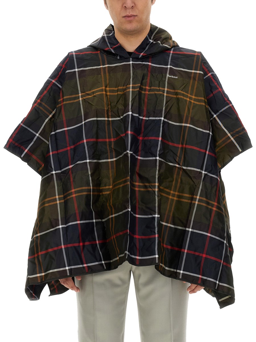 PONCHO CON MOTIVO TARTAN 