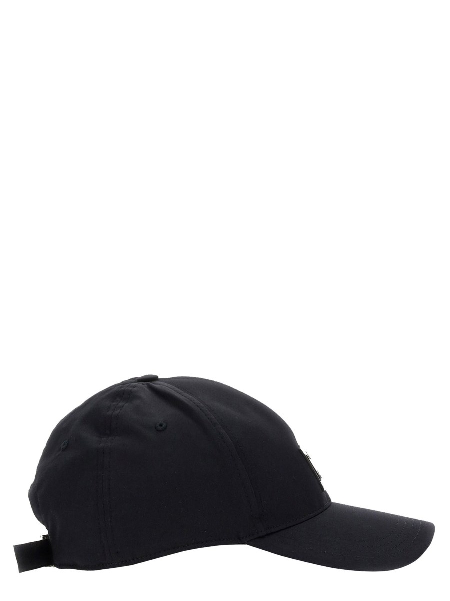 CAPPELLO BASEBALL CON PLACCA LOGATA 