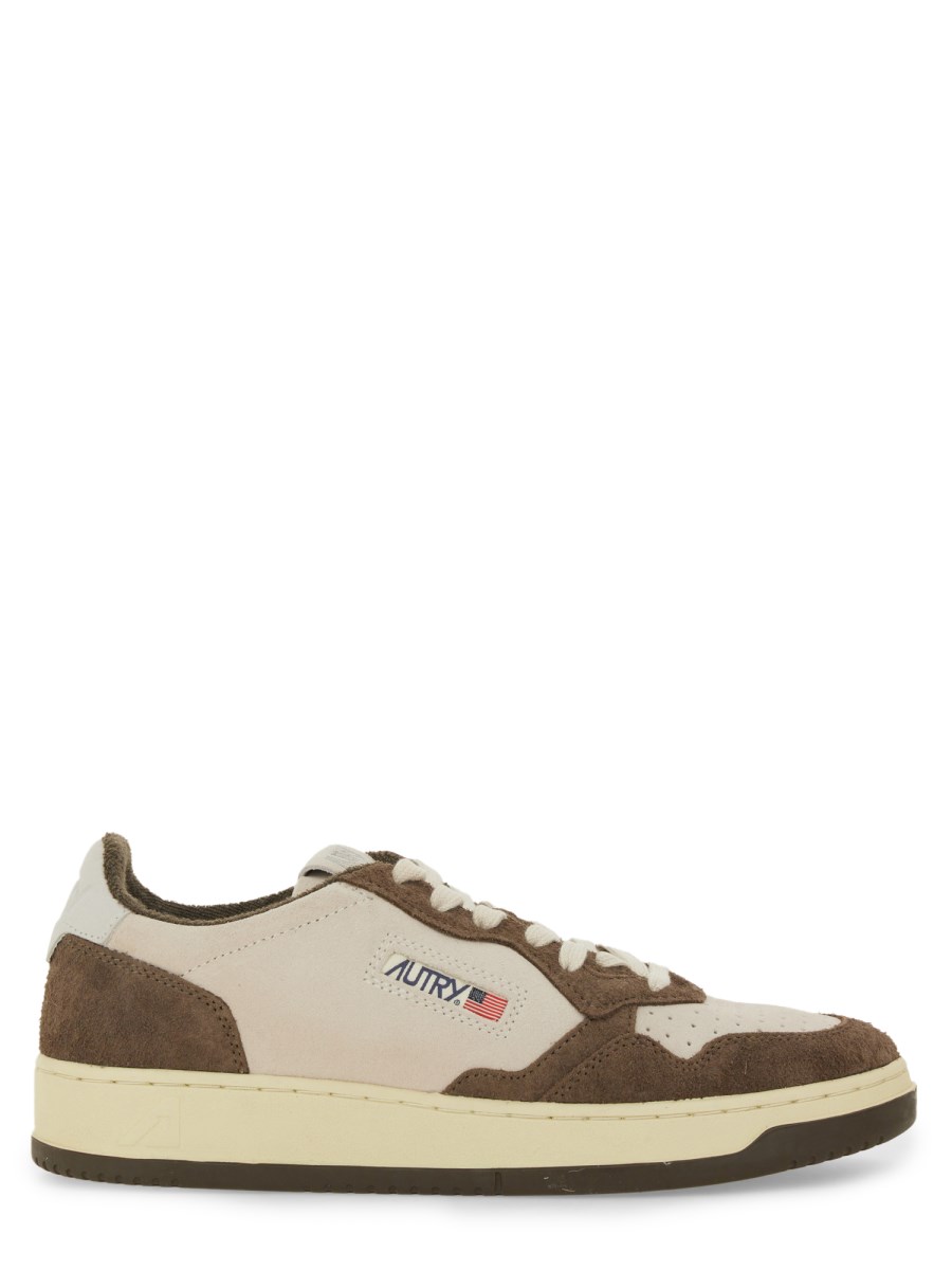 AUTRY SNEAKER MEDALIST LOW IN PELLE