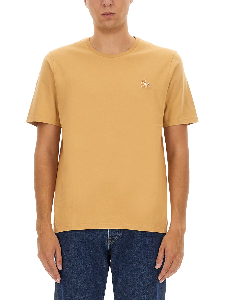 MAISON KITSUNÉ T-SHIRT CON PATCH LOGO