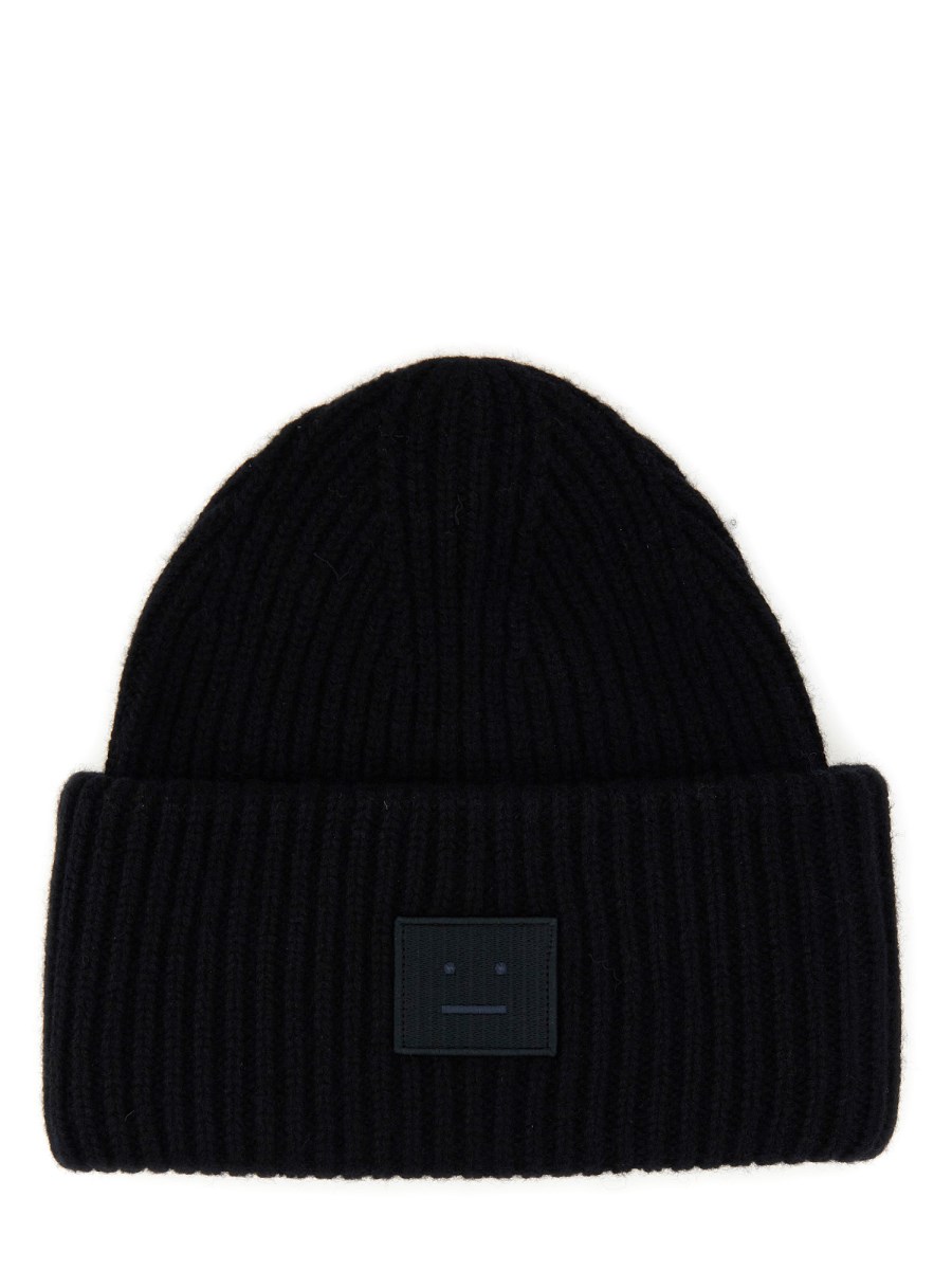 ACNE STUDIOS CAPPELLO BEANIE CHUNKY CON PATCH BIG FACE