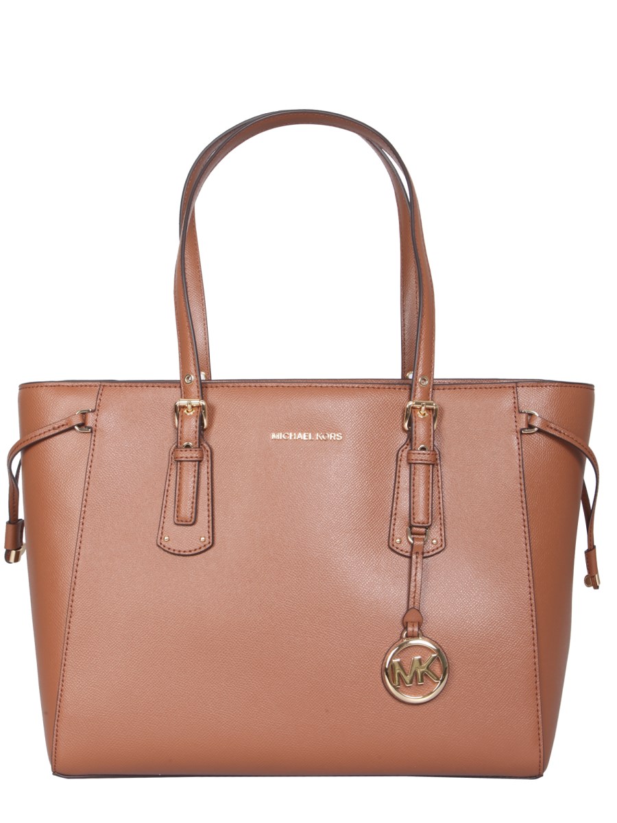 MICHAEL BY MICHAEL KORS SAFFIANO LEATHER VOYAGER TOTE BAG Eleonora Bonucci