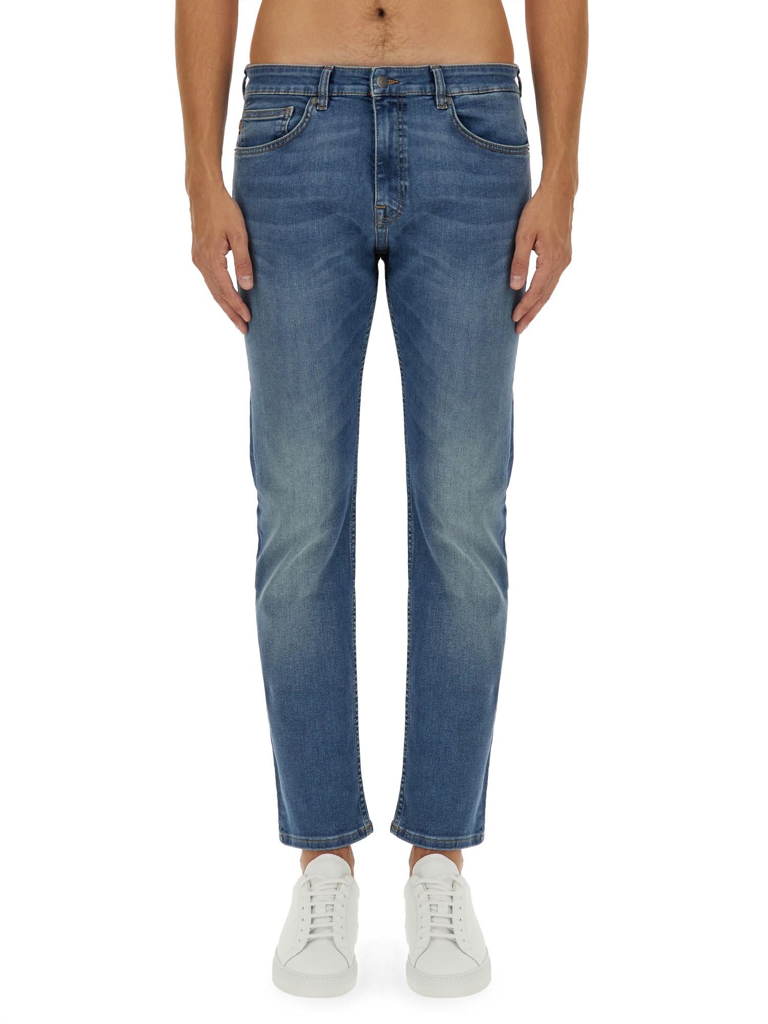 Shop Hugo Boss Jeans Delaware In Denim