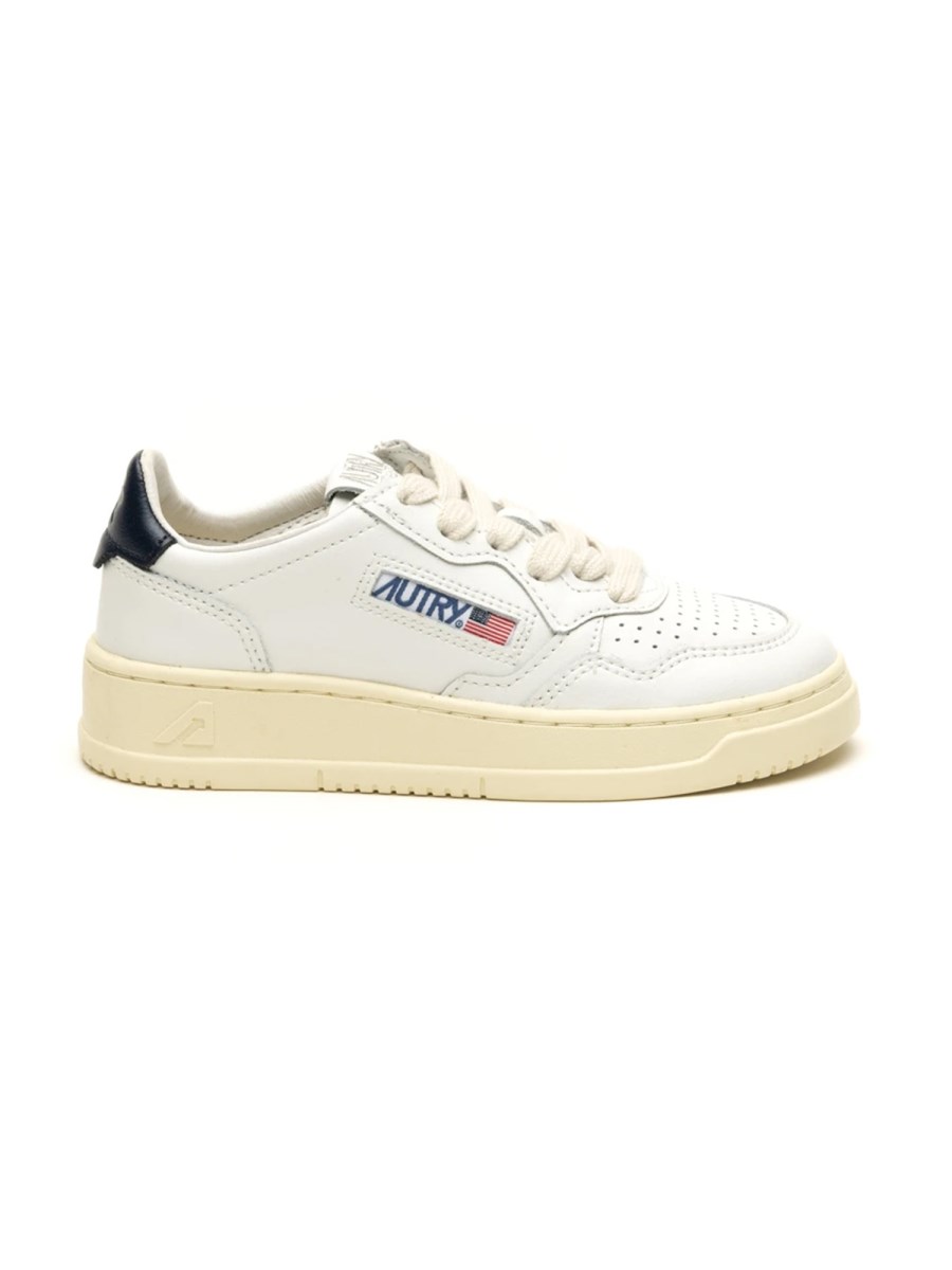 SNEAKER MEDALIST LOW