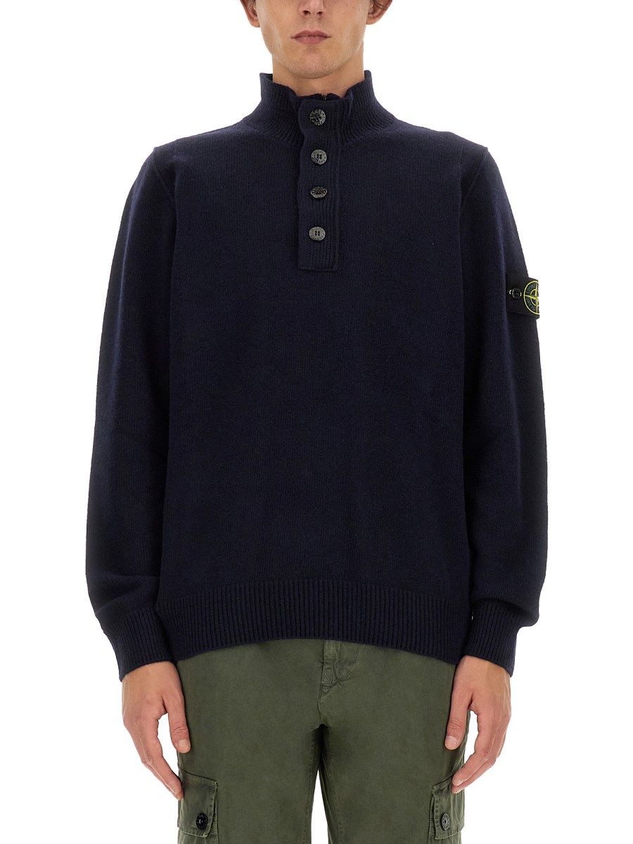 STONE ISLAND MAGLIA CON BOTTONI