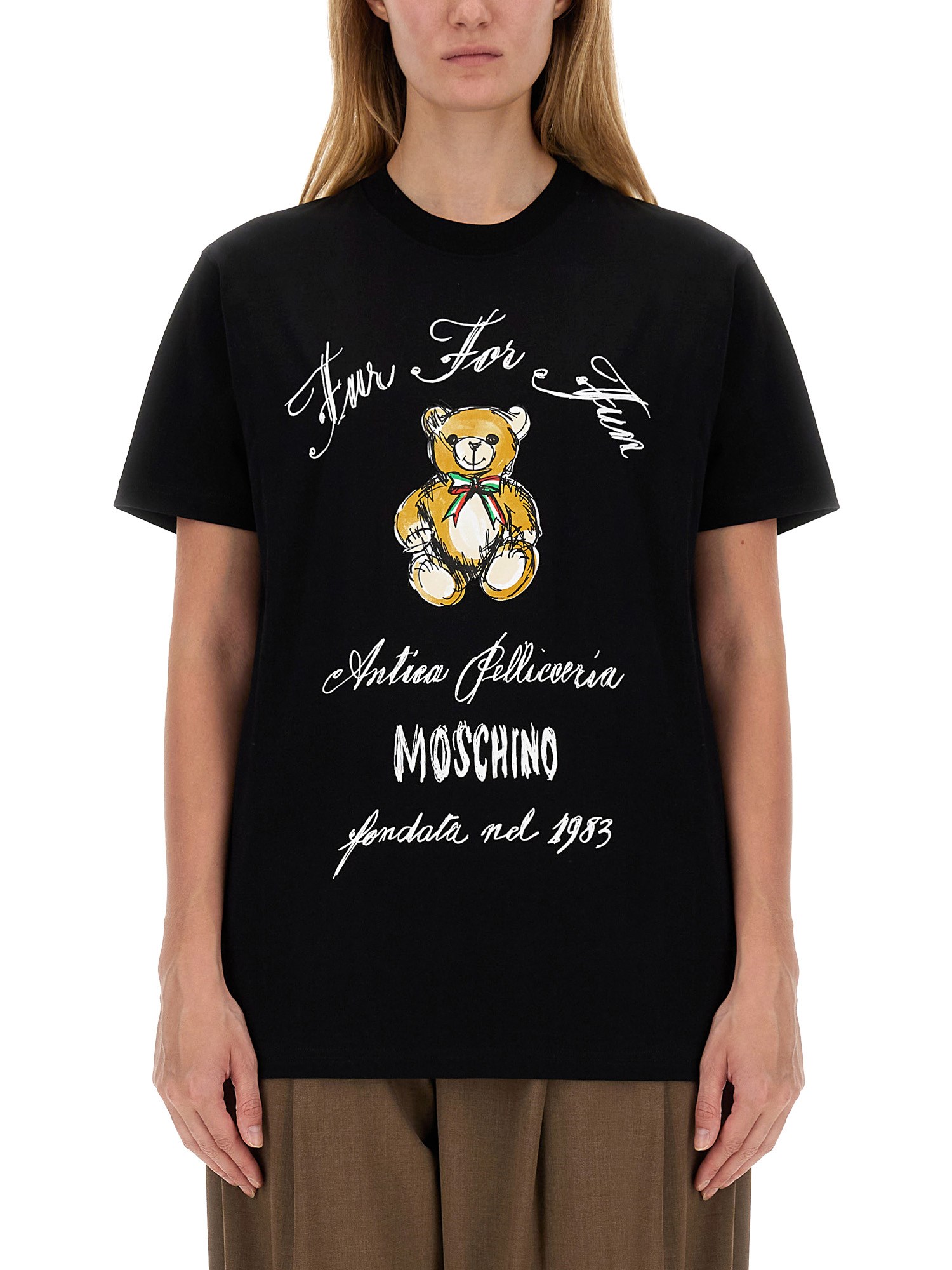 Shop Moschino T-shirt With Logo In Black