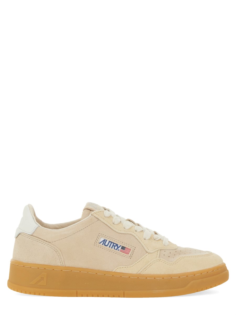 SNEAKER "MEDALIST LOW"