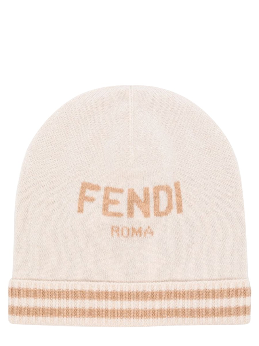 beanie fendi roma