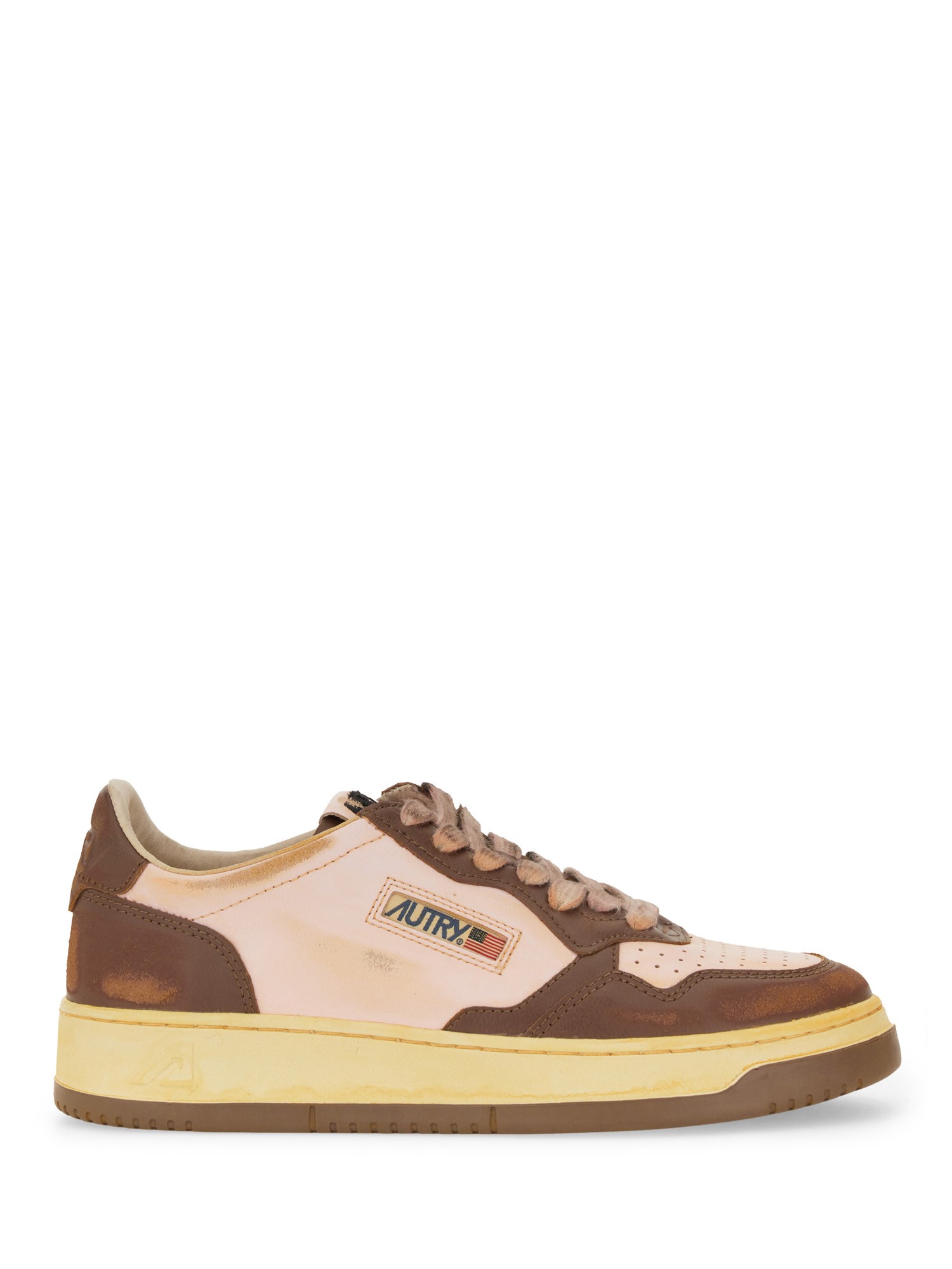 Autry Medalist Low-top Sneakers In Brown