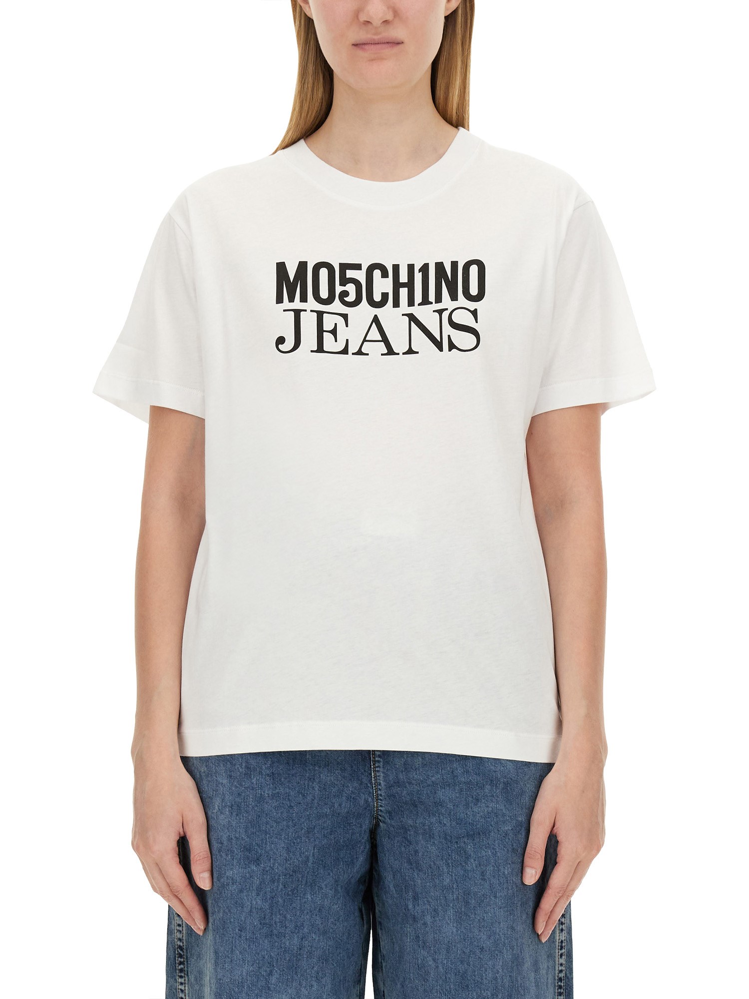 Shop Moschino Jeans T-shirt With Logo In White