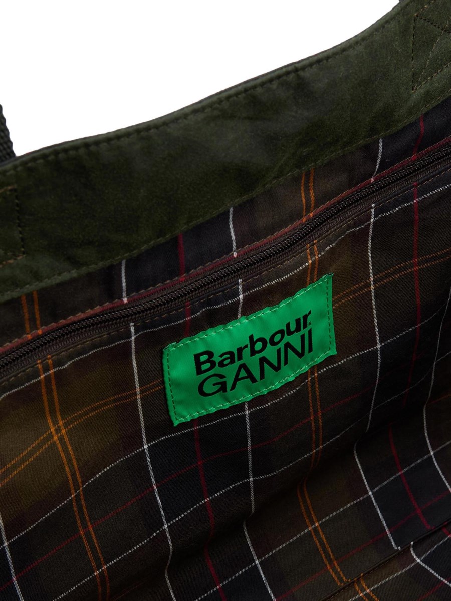 直営店完売　Barbour × GANNI バッグ Barbour Women's x Ganni Wax Tote Bag in Dufflebag/Classic