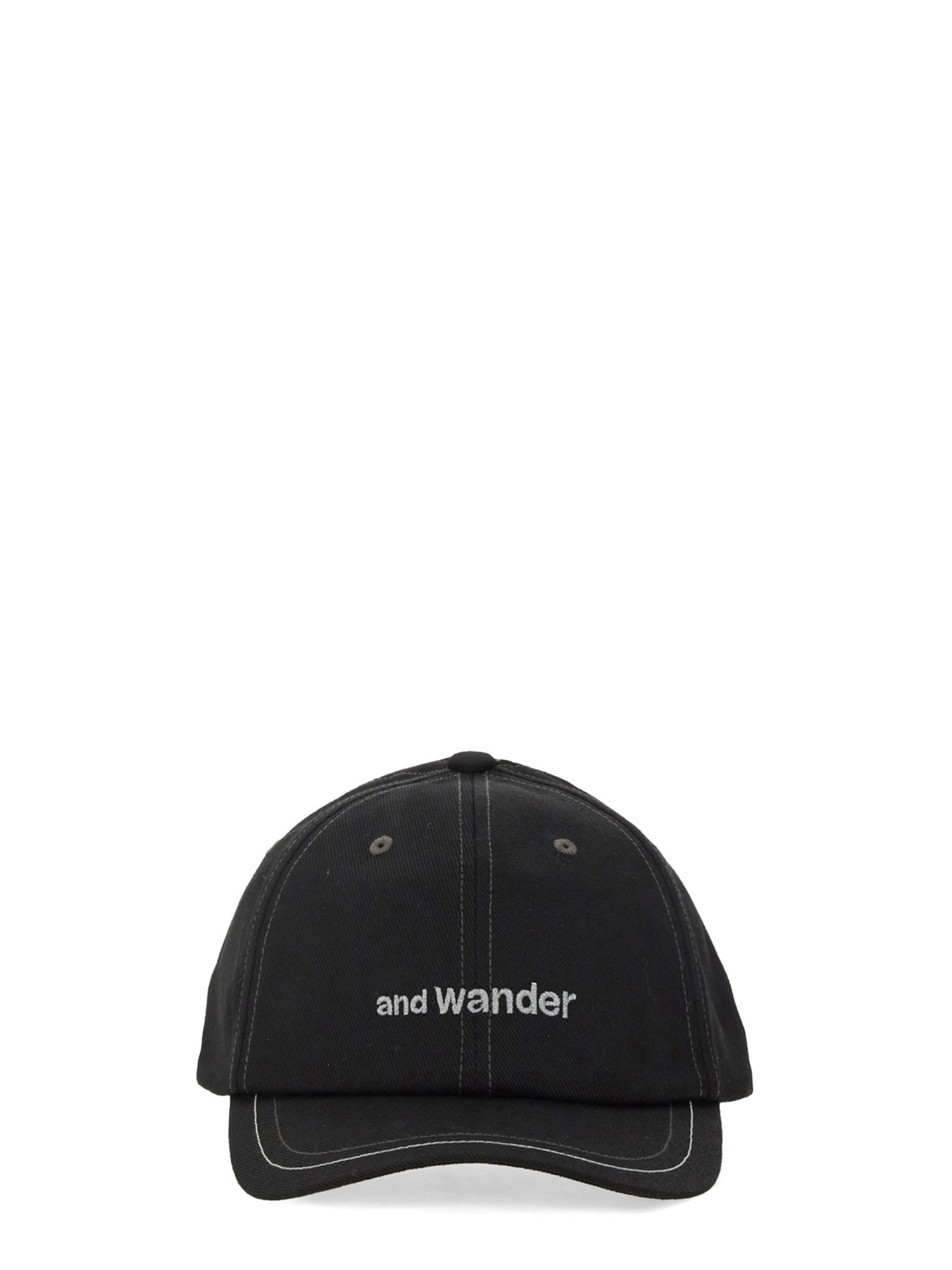 Shop And Wander Baseball Hat With Logo In Black