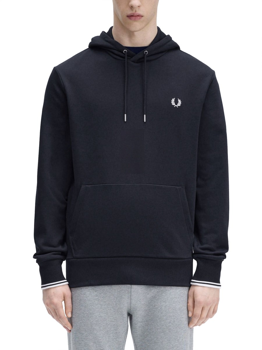 FRED PERRY FELPA CON LOGO