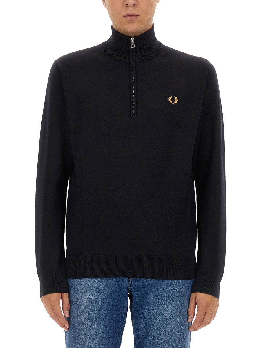 FRED PERRY MAGLIA CON LOGO