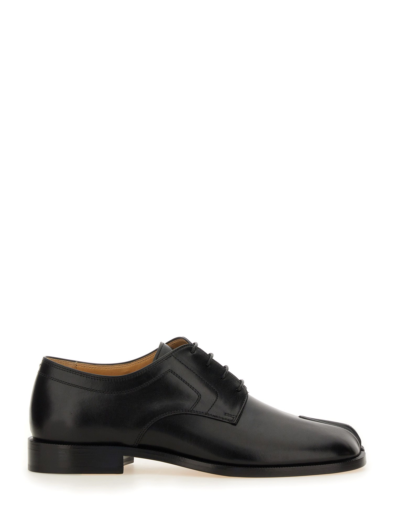 Shop Maison Margiela Tabi Lace-up. In Black