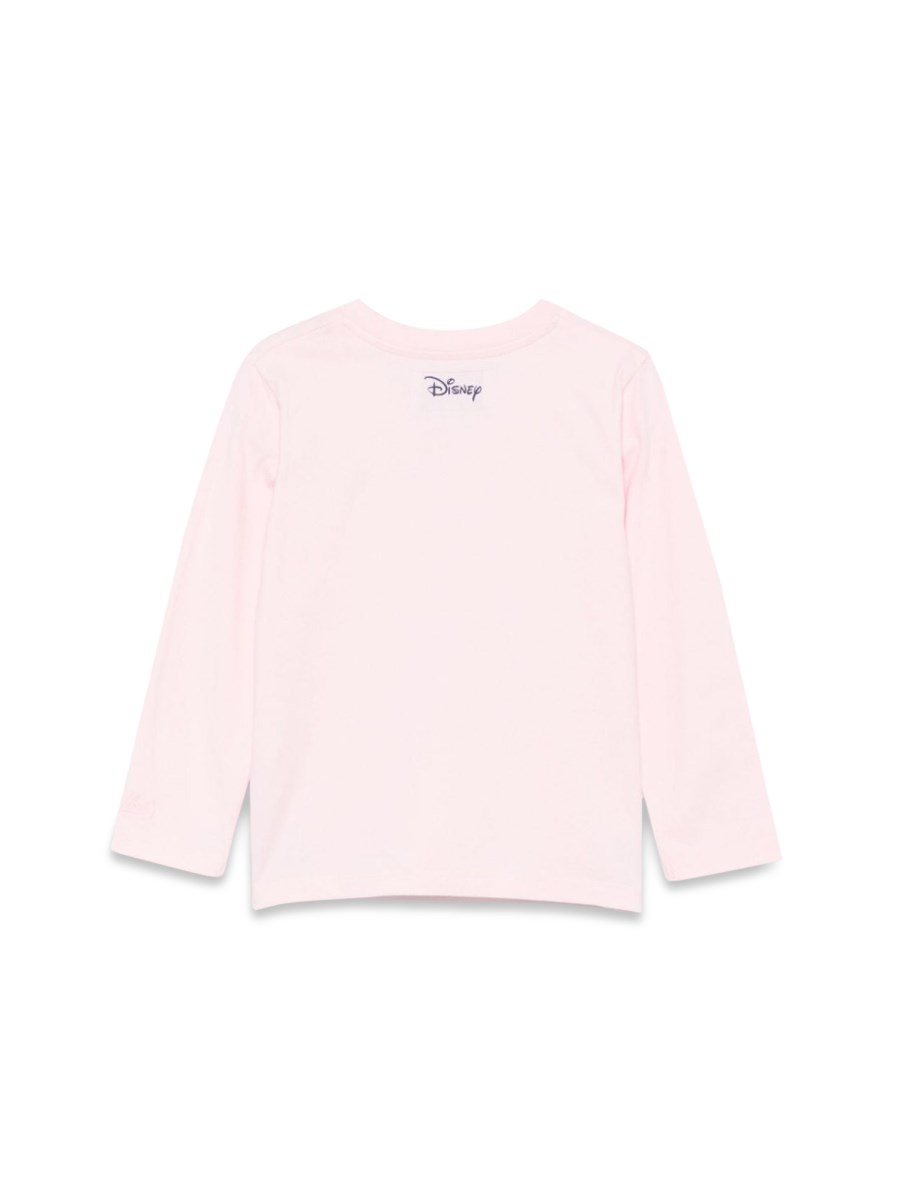 long-sleeve t-shirt