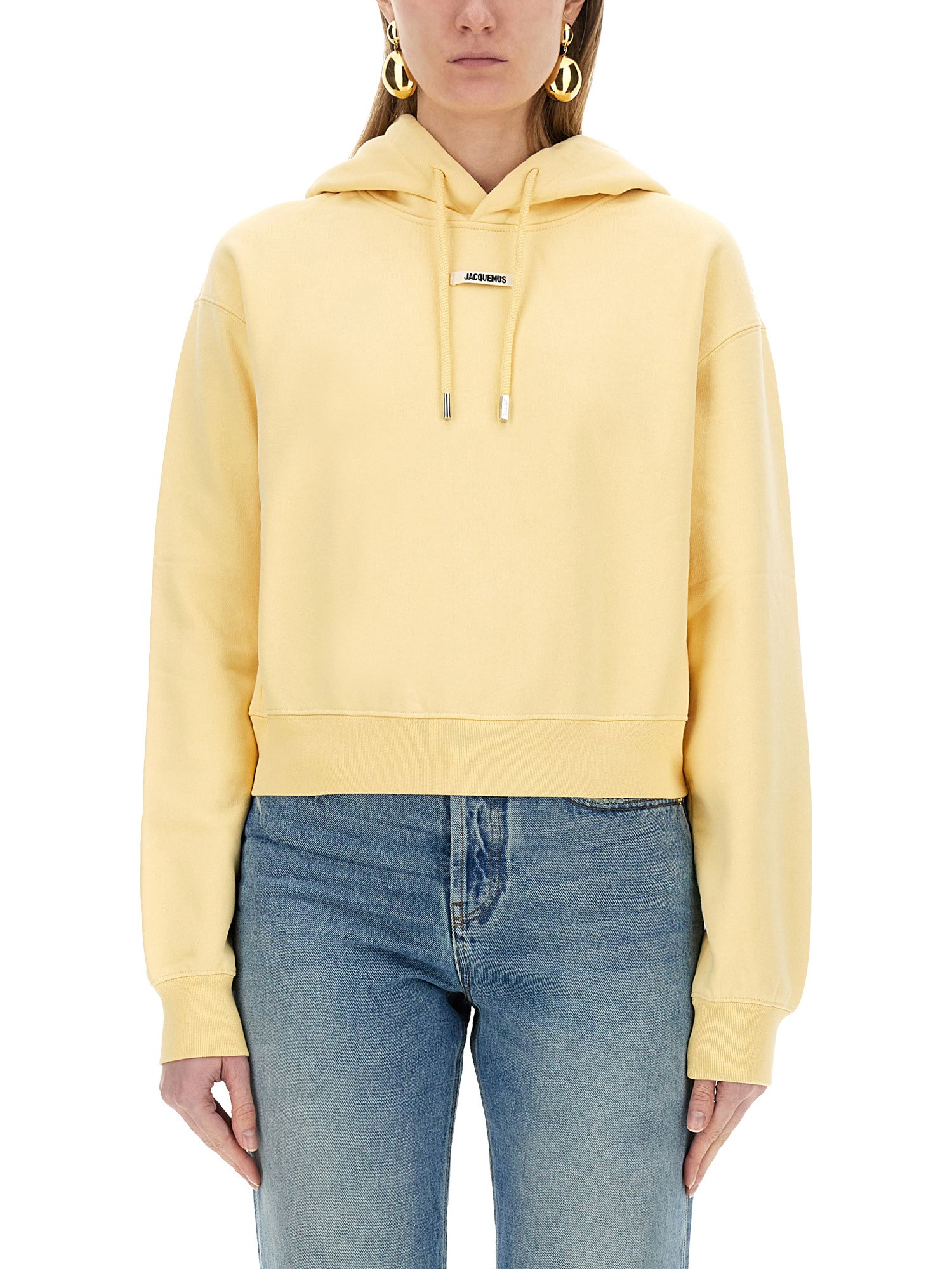 Jacquemus The Sweatshirt With Grosgrain Hood In Yellow