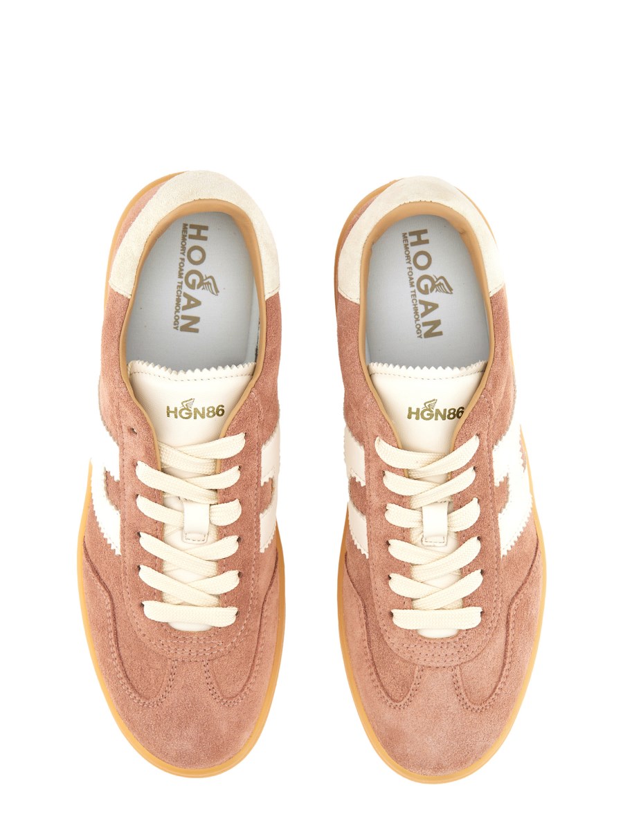 SNEAKER COOL