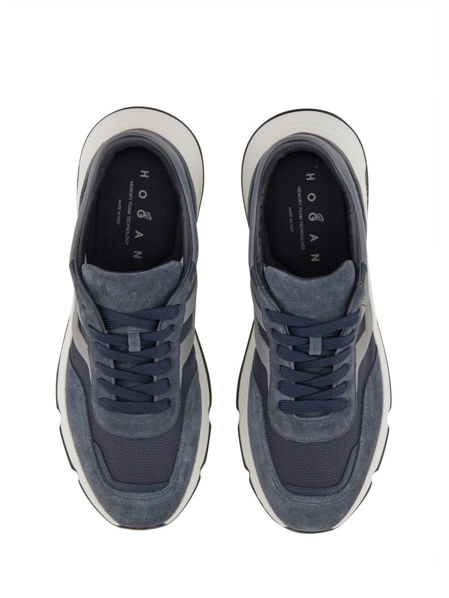 SNEAKER HYPERLIGHT