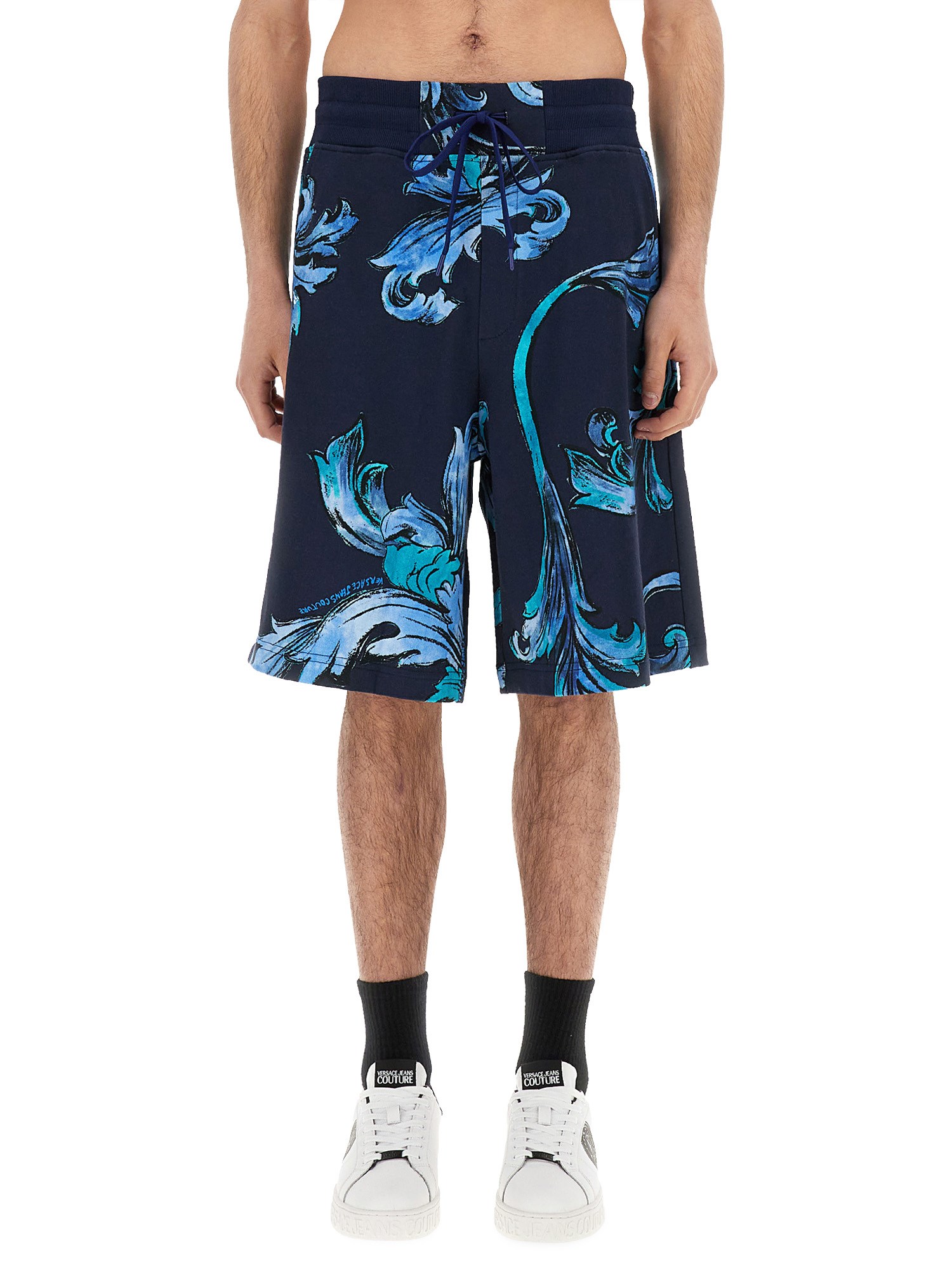 VERSACE JEANS COUTURE SPORTS SHORTS OUTLINE BAROQUE 