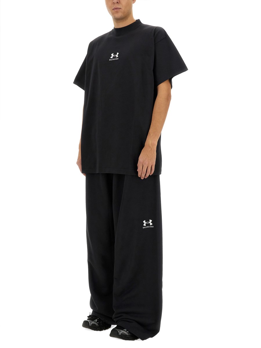 T-SHIRT UNDER ARMOUR® OVERSIZE