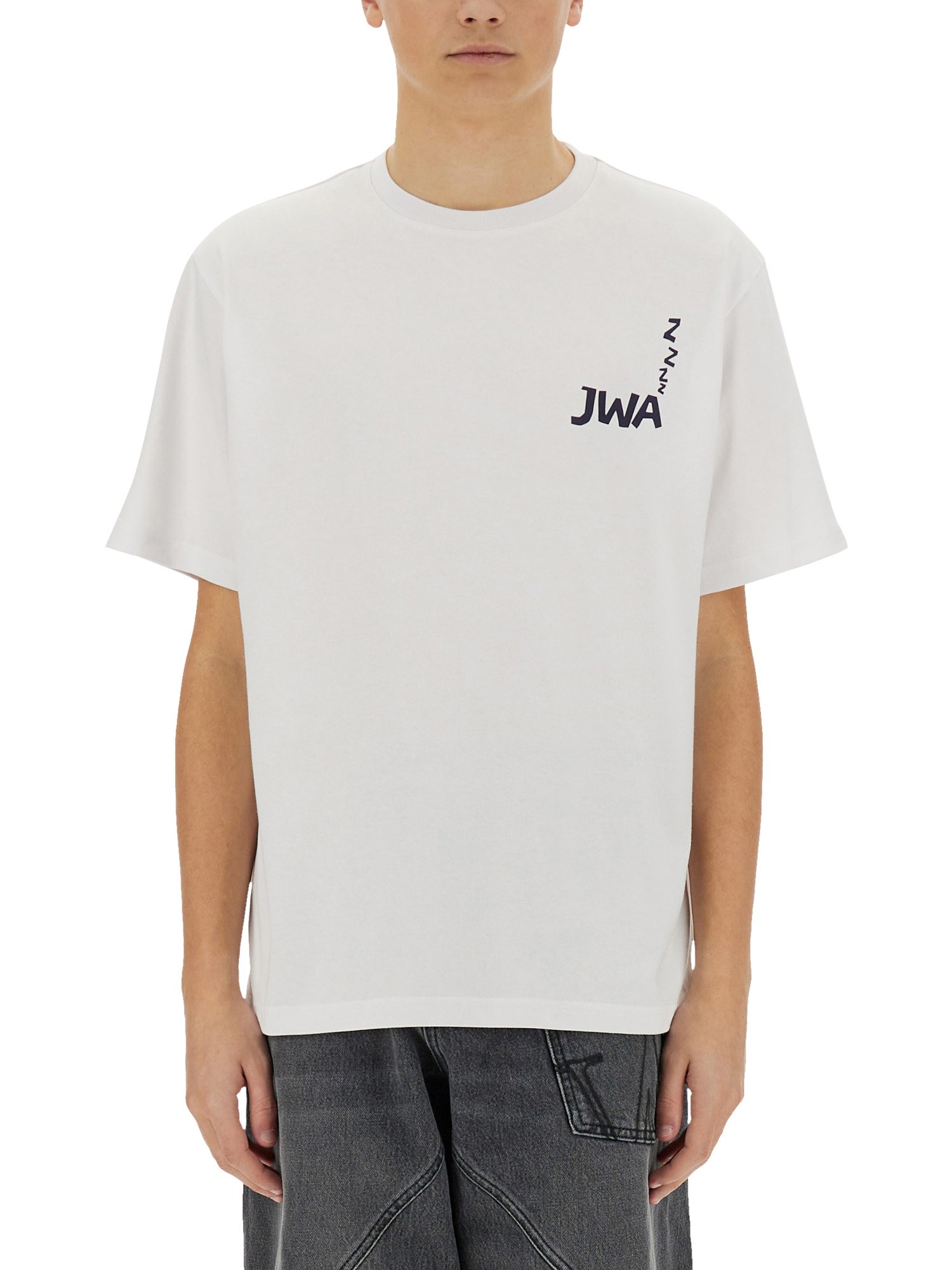 Jw Anderson J.w.anderson Logo T Shirt In White