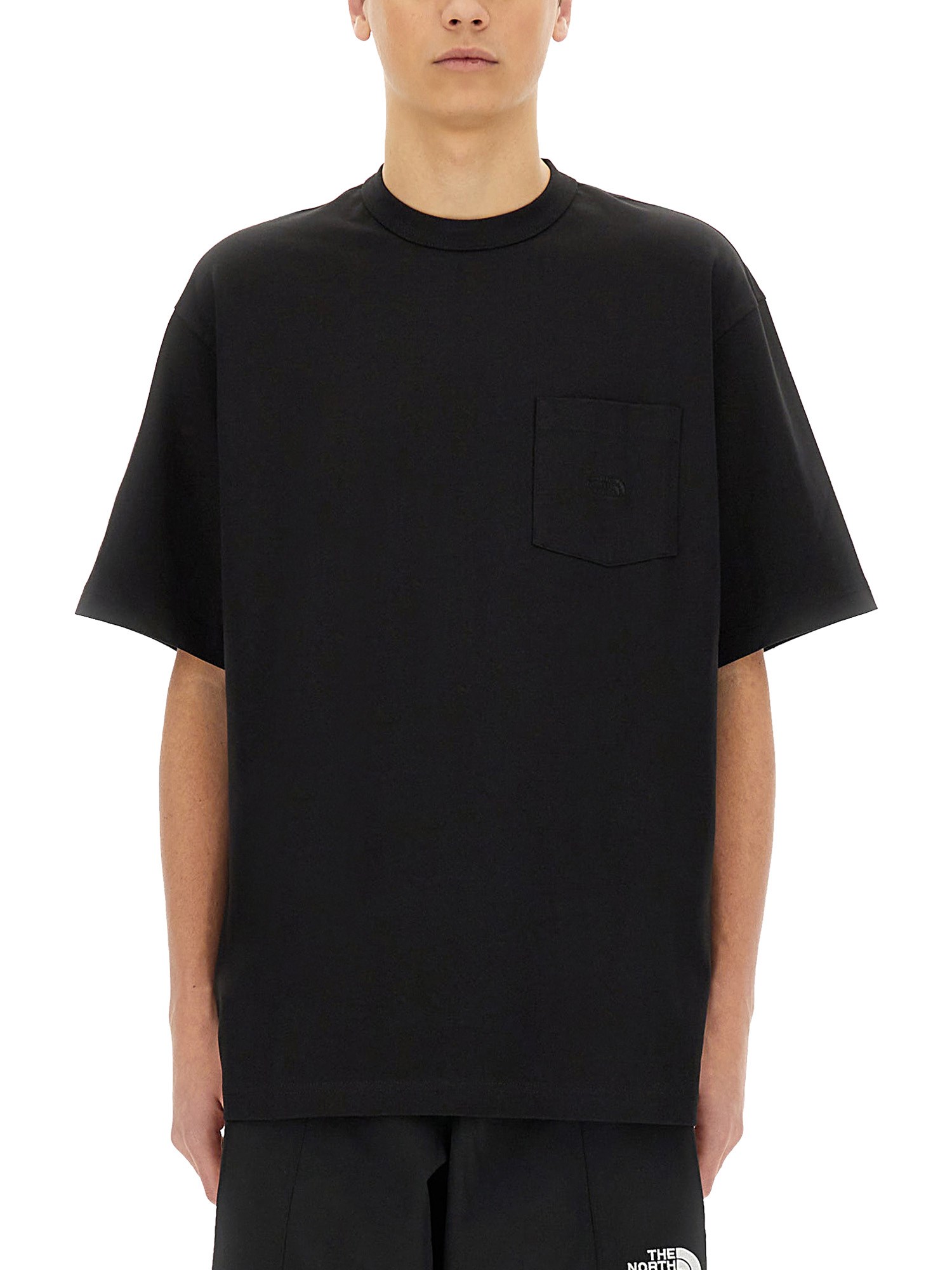 THE NORTH FACE RELAXED FIT T-SHIRT 