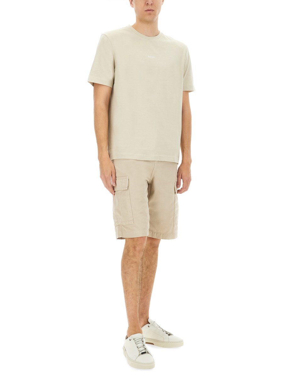 T-SHIRT CON LOGO