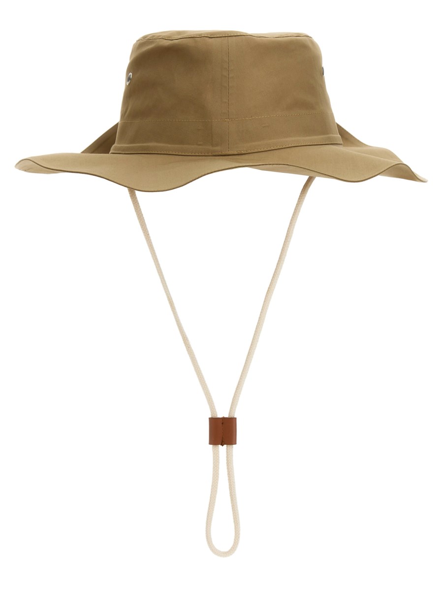 CAPPELLO CON ELASTICO