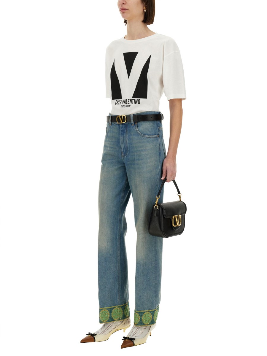 T-SHIRT CON STAMPA CHEZ VALENTINO