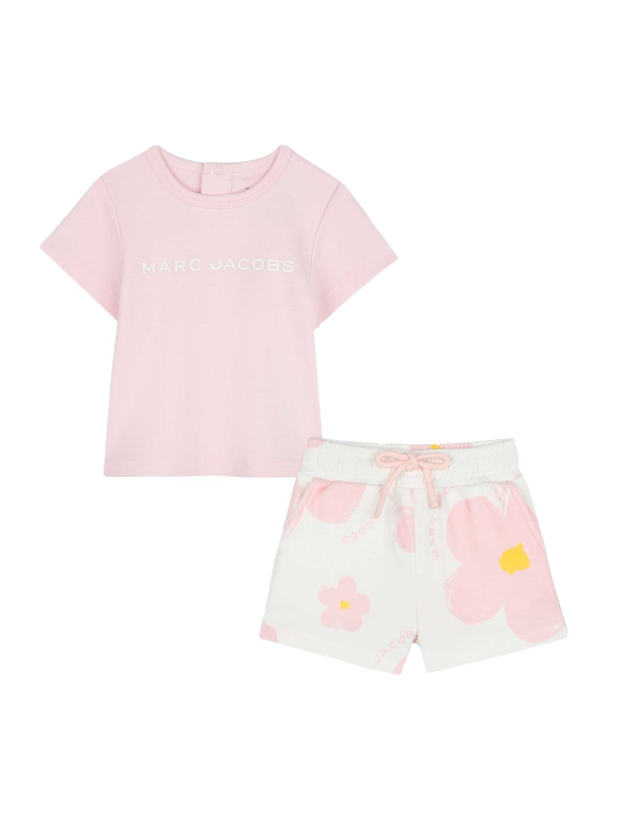 SET T-SHRT CON BERMUDA