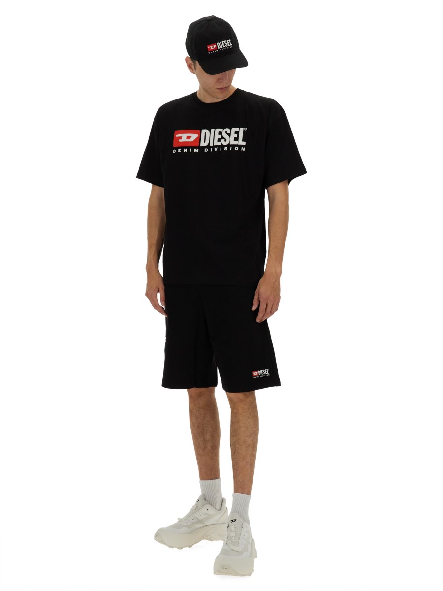 T-SHIRT T-BOXT-DIV