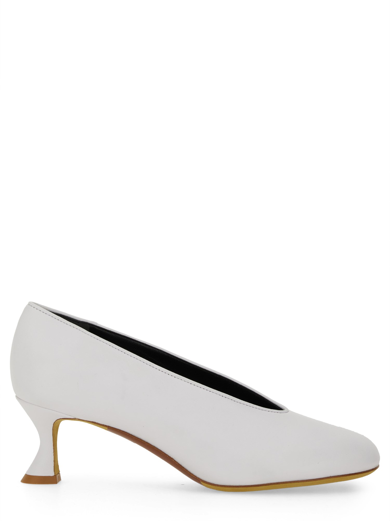 Moschino "duck" Almond Toe Curved Heel Pumps In White
