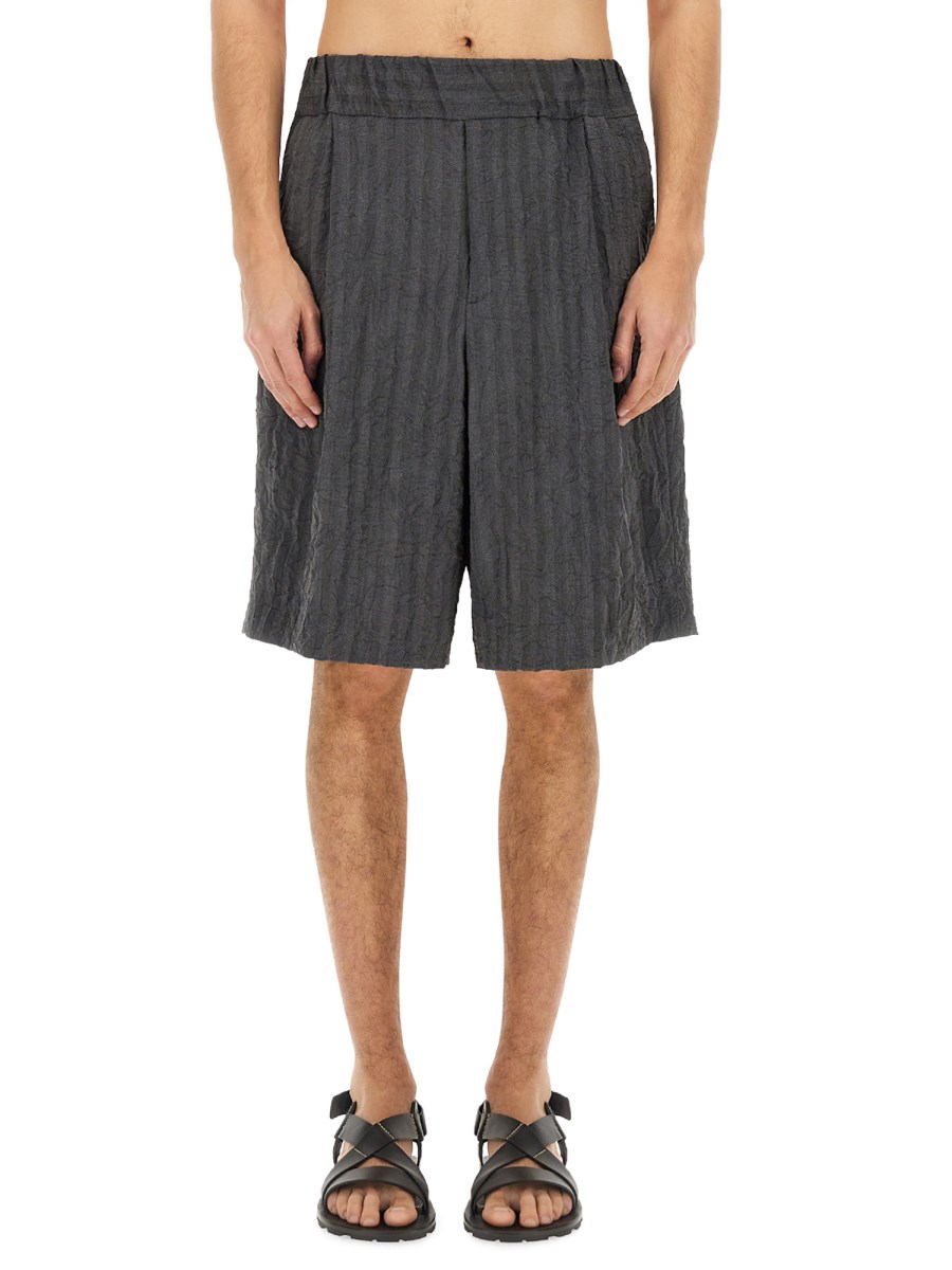 SHORT PLEATED