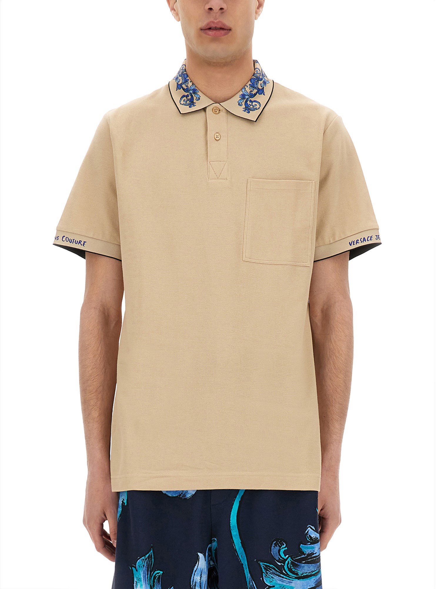 VERSACE JEANS COUTURE POLO SHIRT WITH BAROQUE OUTLINE COLLAR 